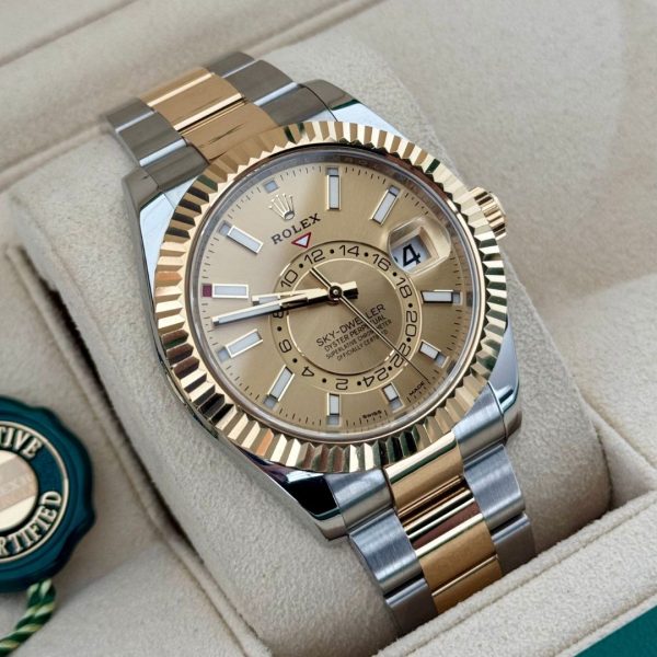 Rolex Sky-Dweller 326933