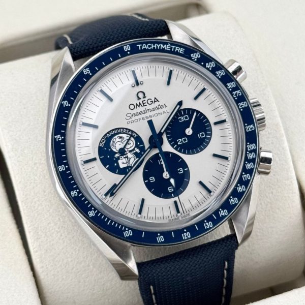 Omega Speedmaster Silver Snoopy Award 50th Anniversary