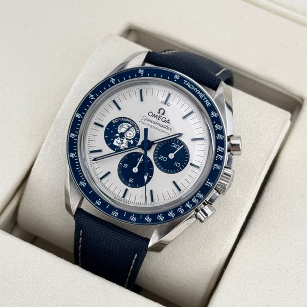 Omega Speedmaster Silver Snoopy Award 50th Anniversary