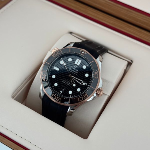 Omega Seamaster Diver 300M Sedna Gold