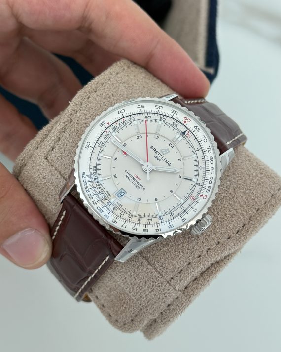 Breitling Navitimer